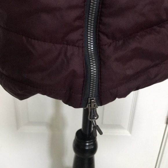 New Balance long jacket, size M - Picture 5 of 10